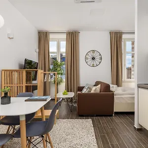 Harbour View Apartment