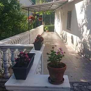 Morepal Apartment