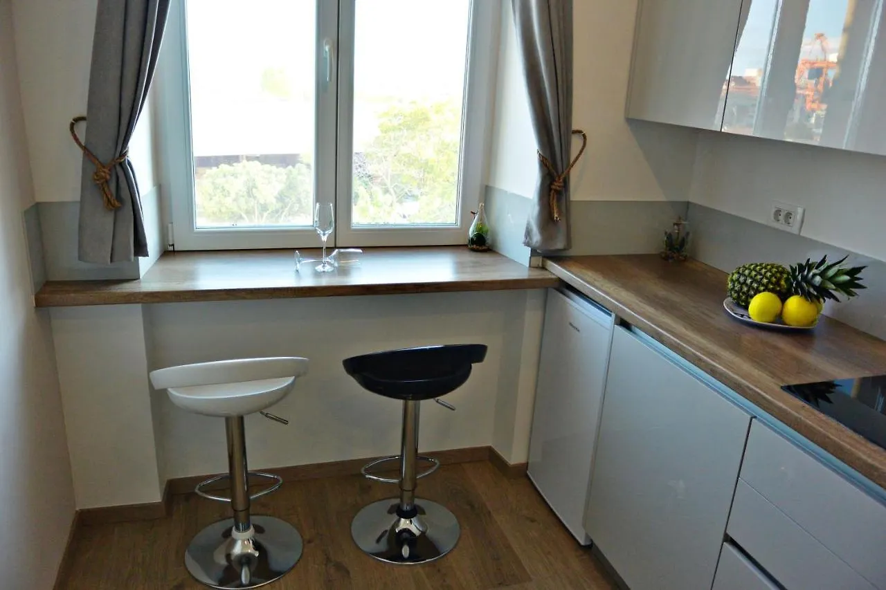 Center Vibes Lux Apartment Rijeka