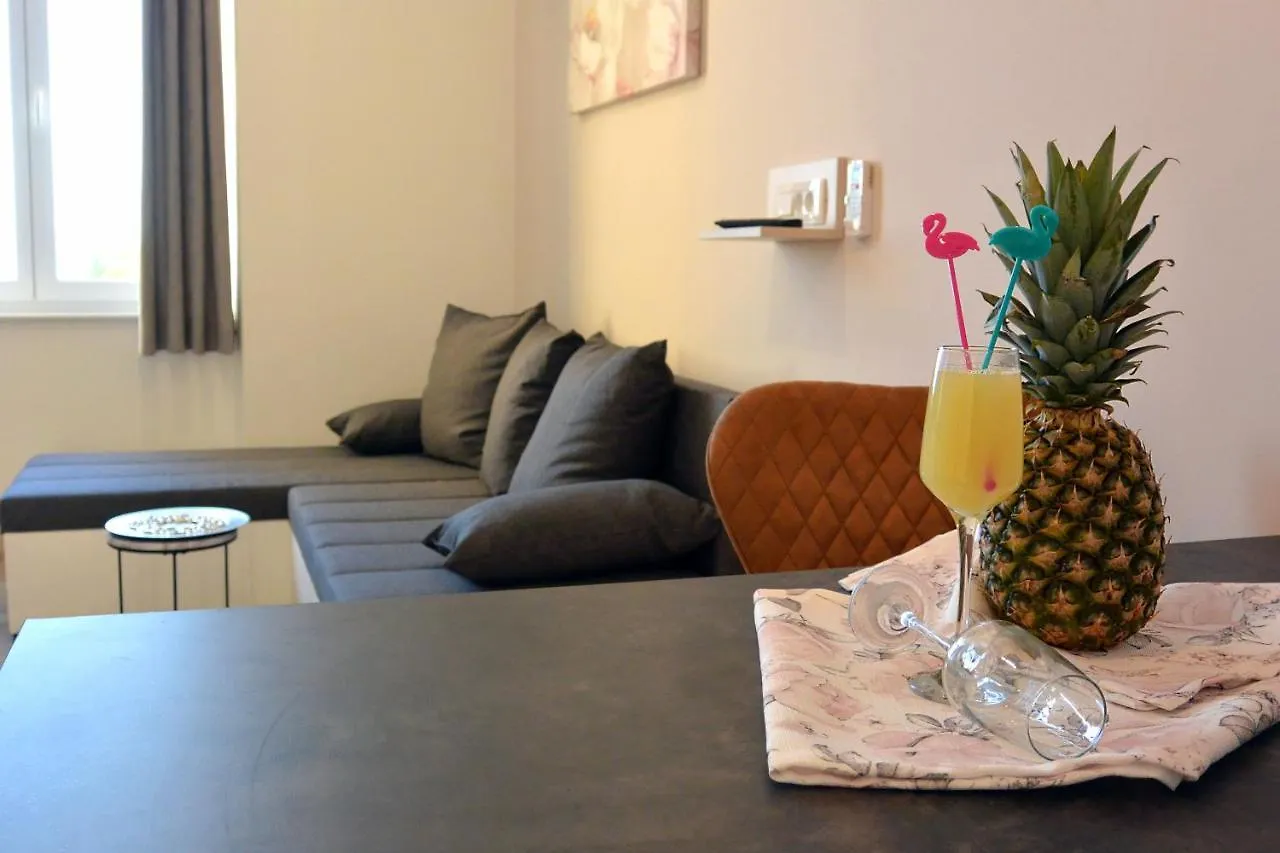 Center Vibes Lux Apartment Rijeka