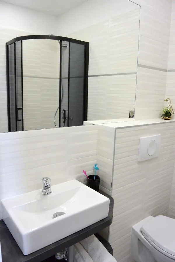 Center Vibes Lux Apartment Rijeka